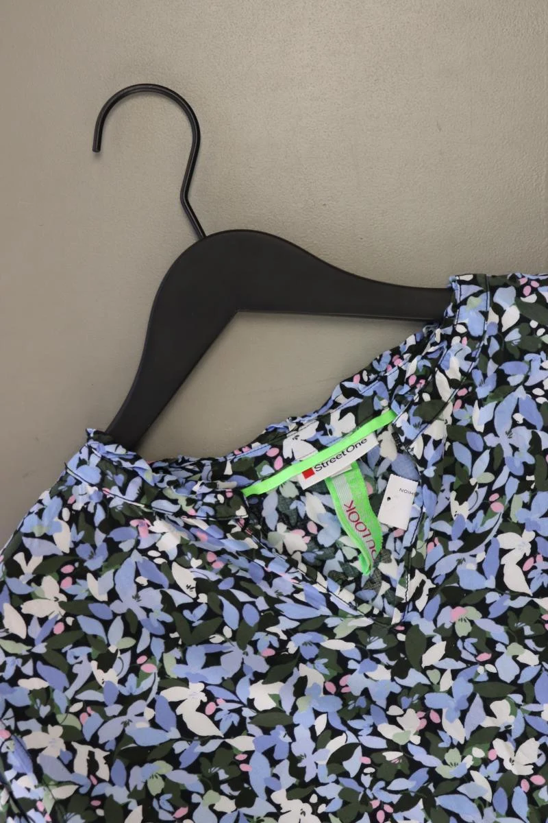Second Hand Outfit Größe M mit Street One Langarmbluse in Gr. 38 und Tuch