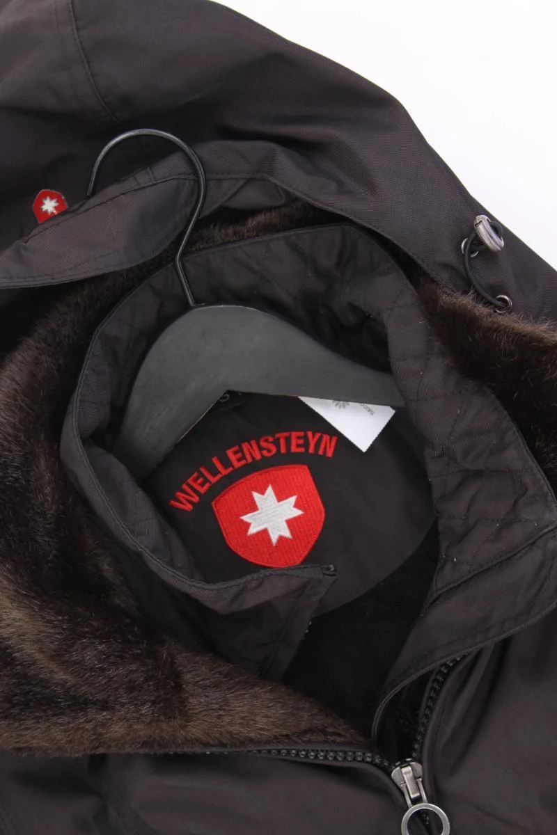 Wellensteyn Jacke Modell Zermatt Gr. S mit Gürtel braun aus Polyamid