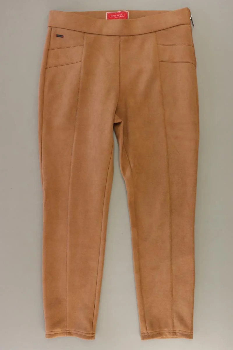 Second Hand Outfit Größe M mit Kurzarmbluse in Gr. M und Halskette