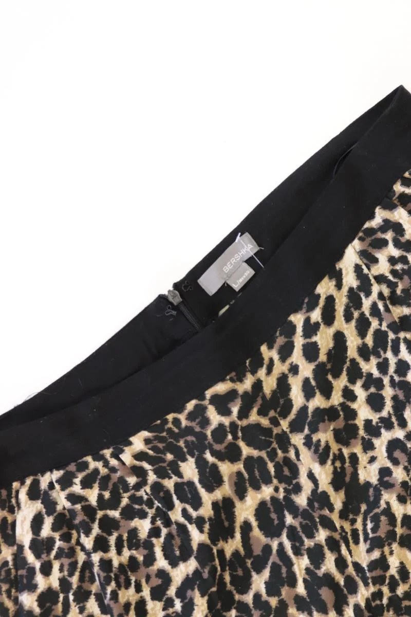 Bershka Stretchhose Gr. L mit Tierdruck braun
