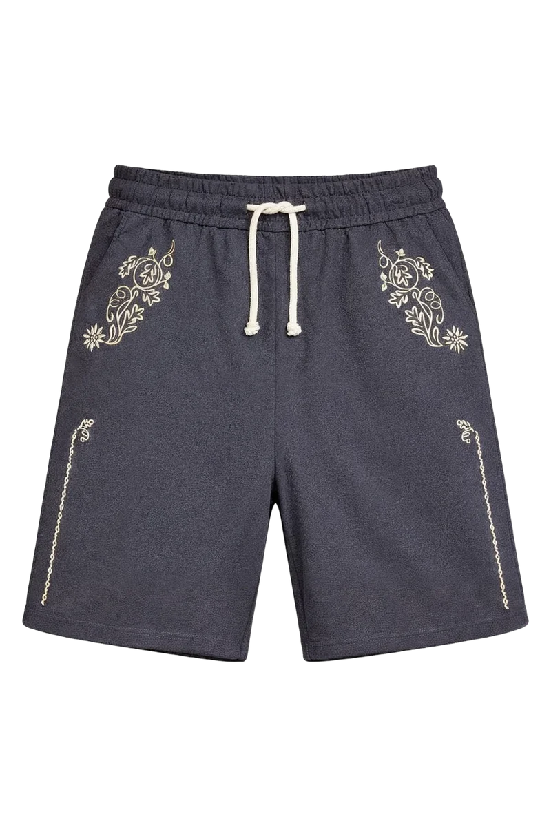 MODELL: BALTASAR