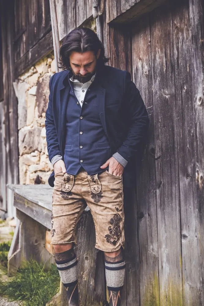 MODELL: HENRI