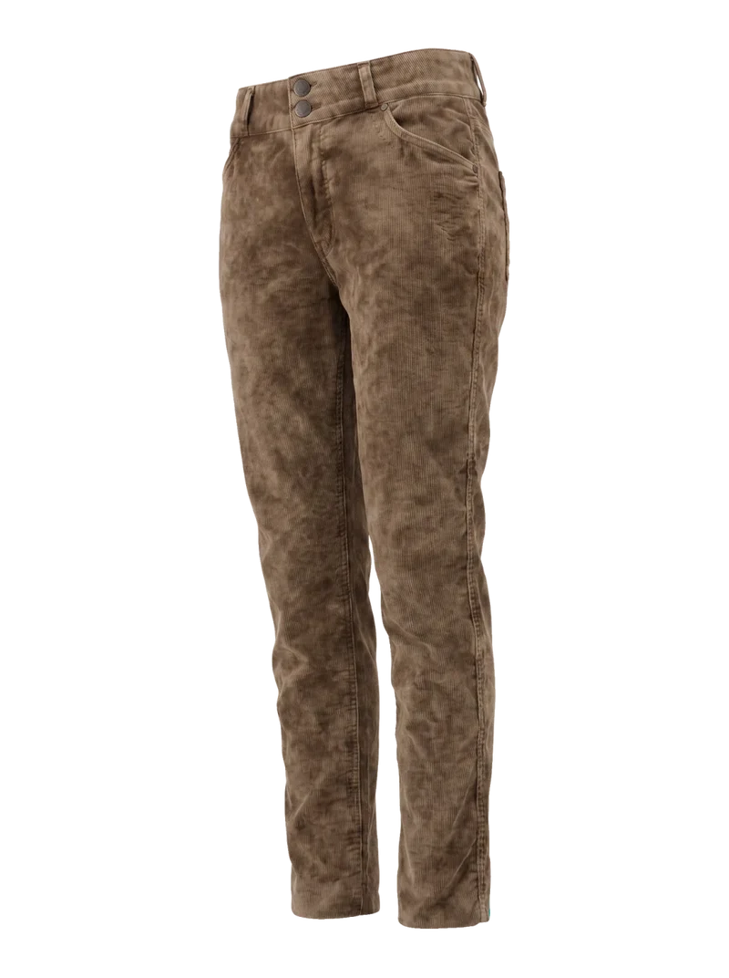 MODELL: HANNES CLASSIC CORD