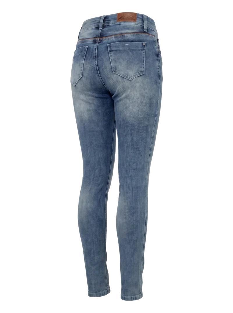 MODELL: WENCKE