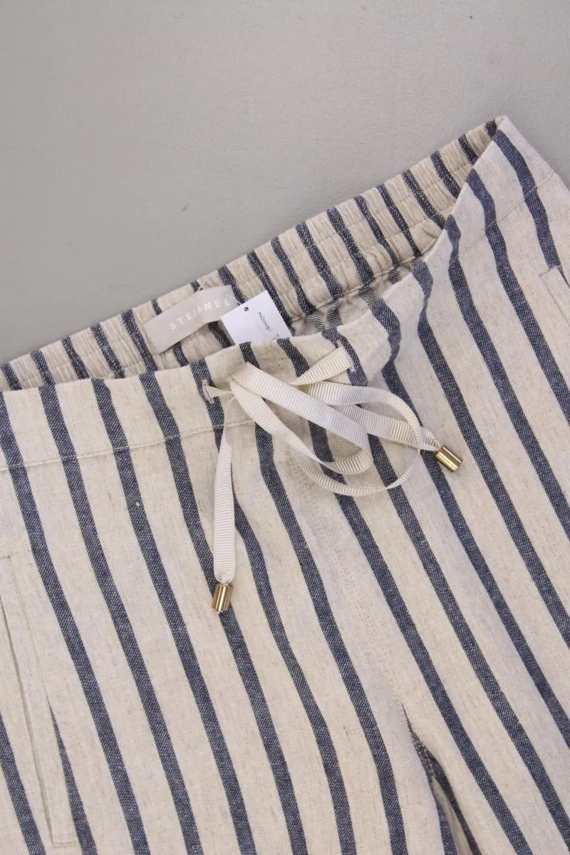 Stefanel Stoffhose Gr. S gestreift neuwertig creme