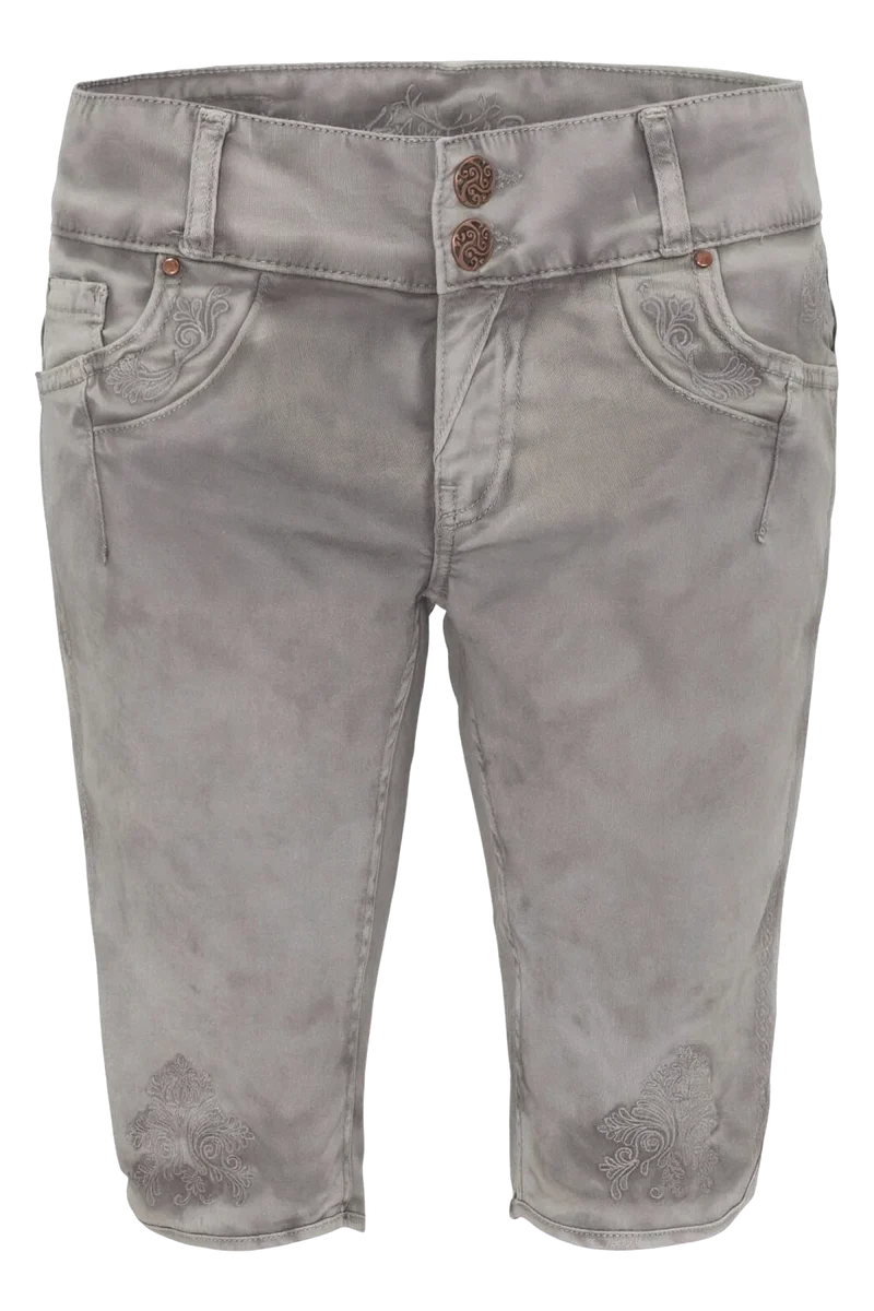 MODELL: HENDRINA BERMUDA