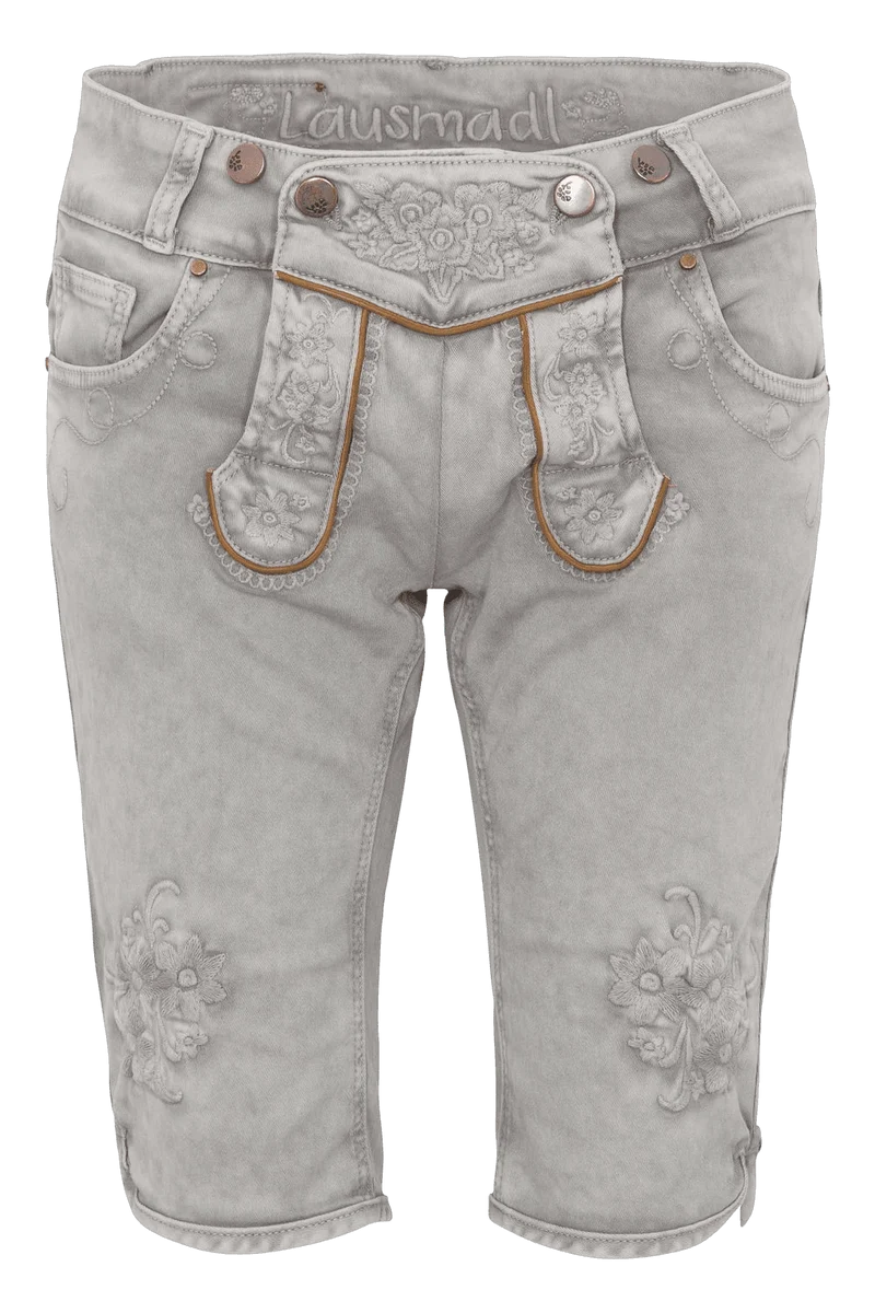 MODELL: OVIDA BERMUDA