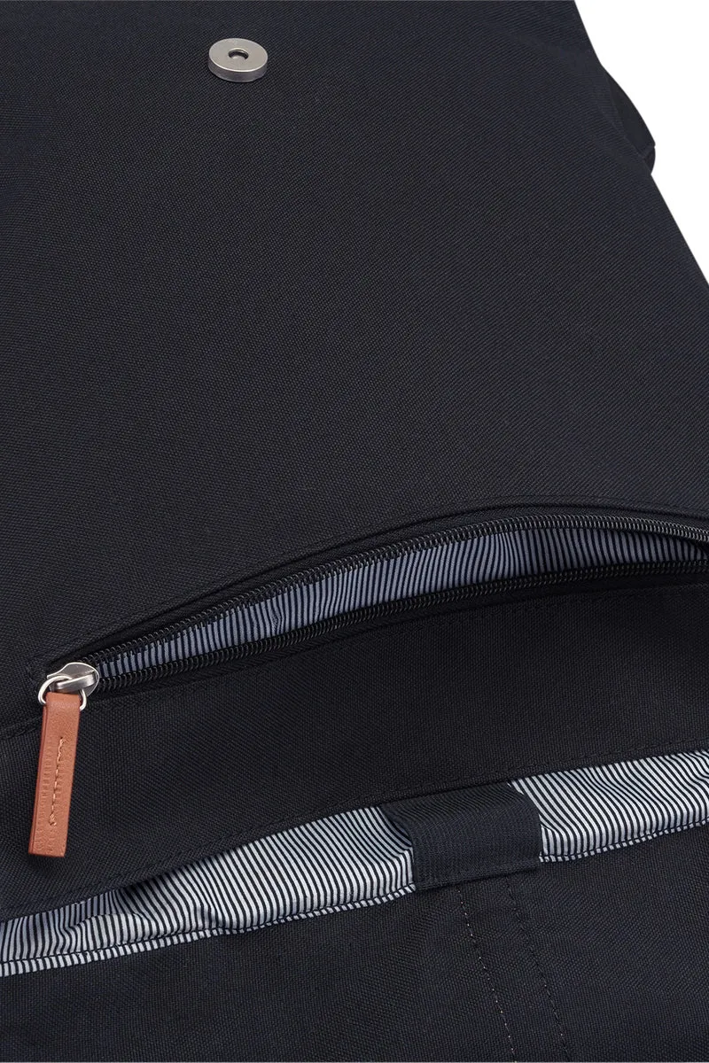 Rucksack - Modell MIA - verschiedene Farben - Johnny Urban