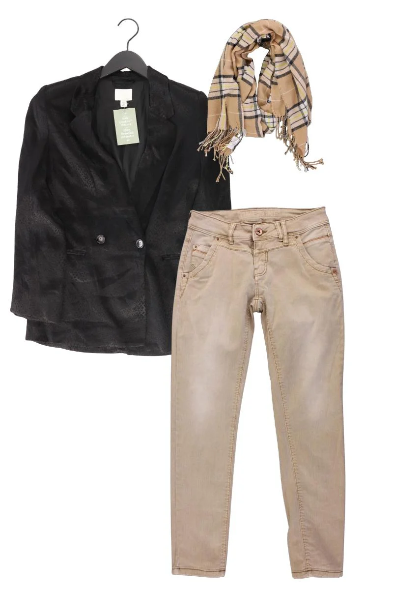 Second Hand Outfit Größe XS mit Longblazer in Gr. XS und Schal