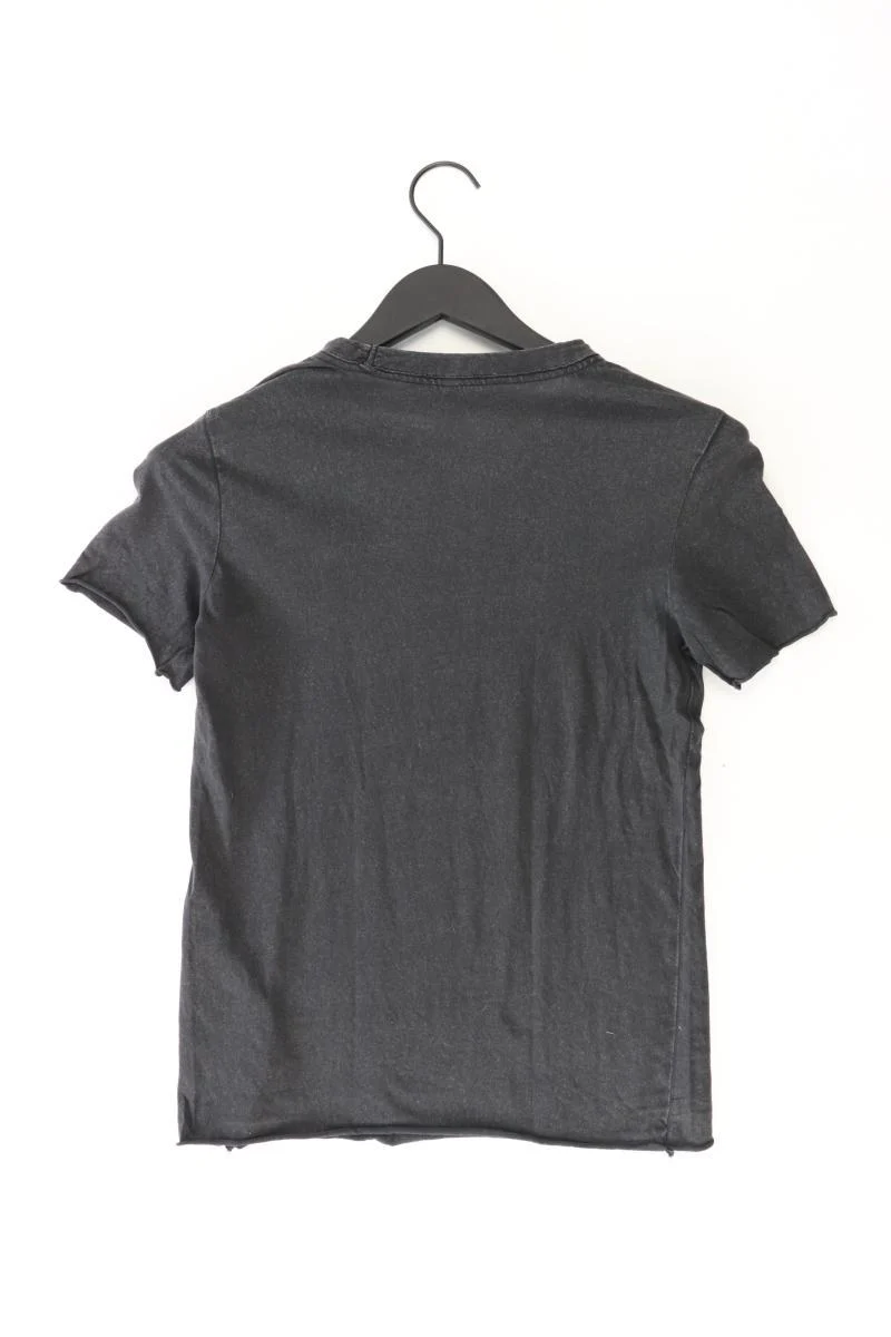 Second Hand Outfit Größe XS mit Only Printshirt in Gr. XS und Armband