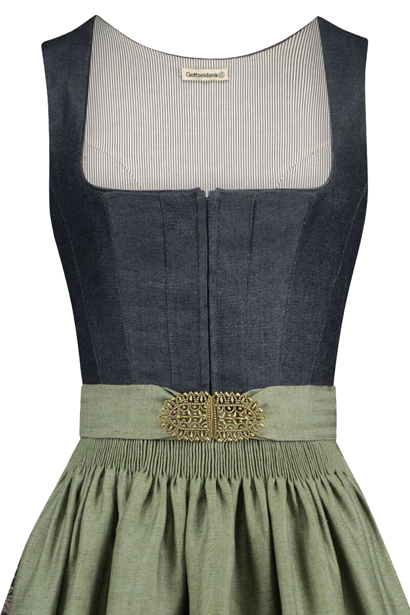 Dirndl mit Hakenverschluss
