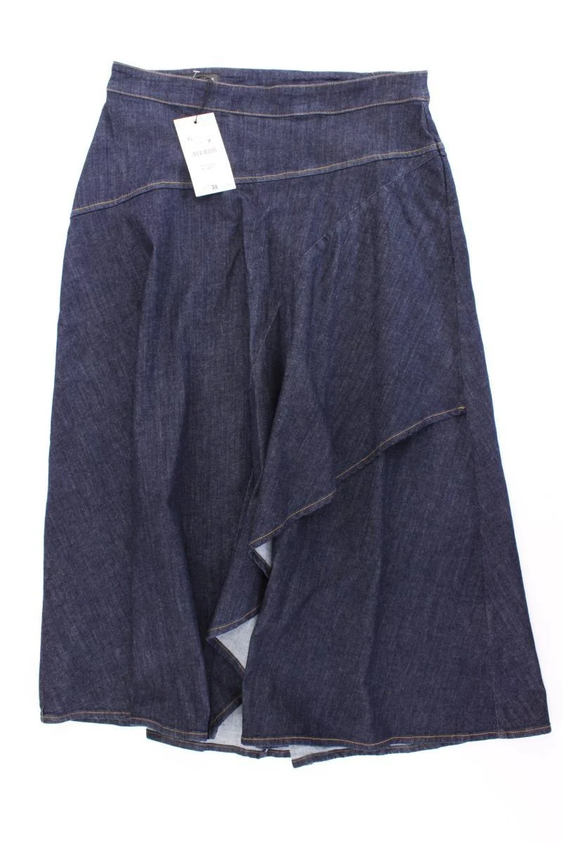 Second Hand Outfit Größe XL mit Crop Top in Gr. 46, Zara Jeansrock in Gr. XL