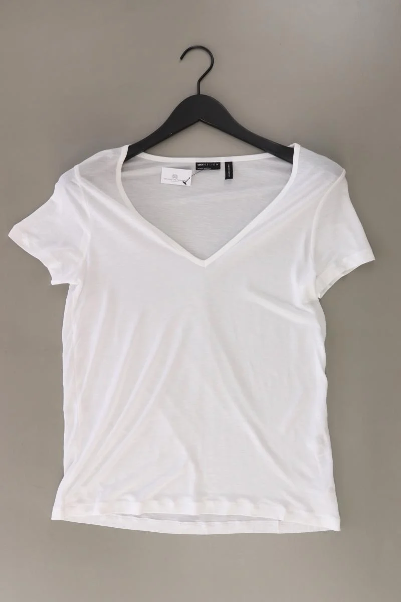 Second Hand Outfit Größe XS mit Asos Shirt mit V-Ausschnitt in Gr. 34 und Tuch