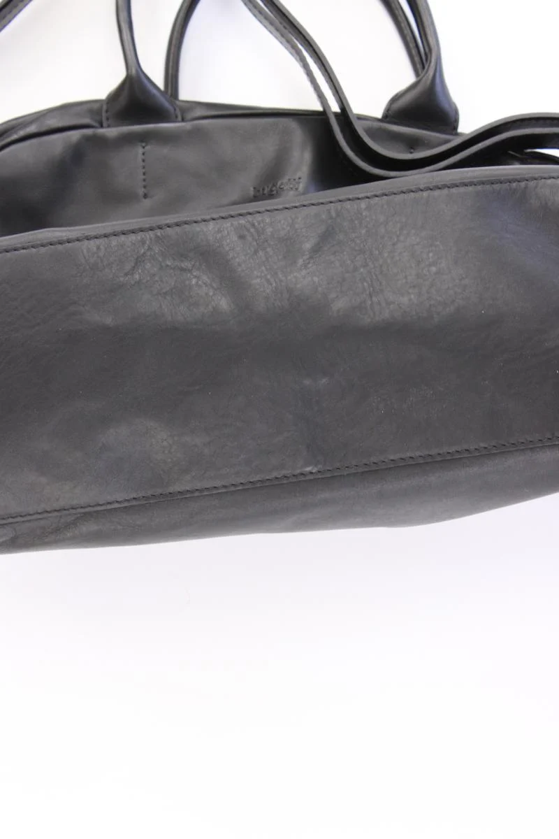 Bugatti Henkeltasche neuwertig schwarz aus Leder