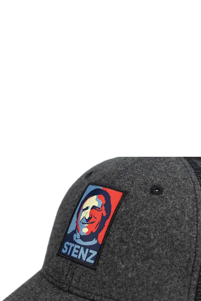 Snapback Cap mit Portrait vom 'Monaco-Franze' auf Filz