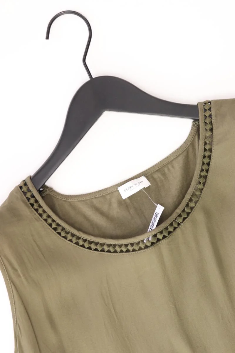 Second Hand Outfit Größe L mit Gerry Weber Ärmellose Bluse in Gr. L und Tuch