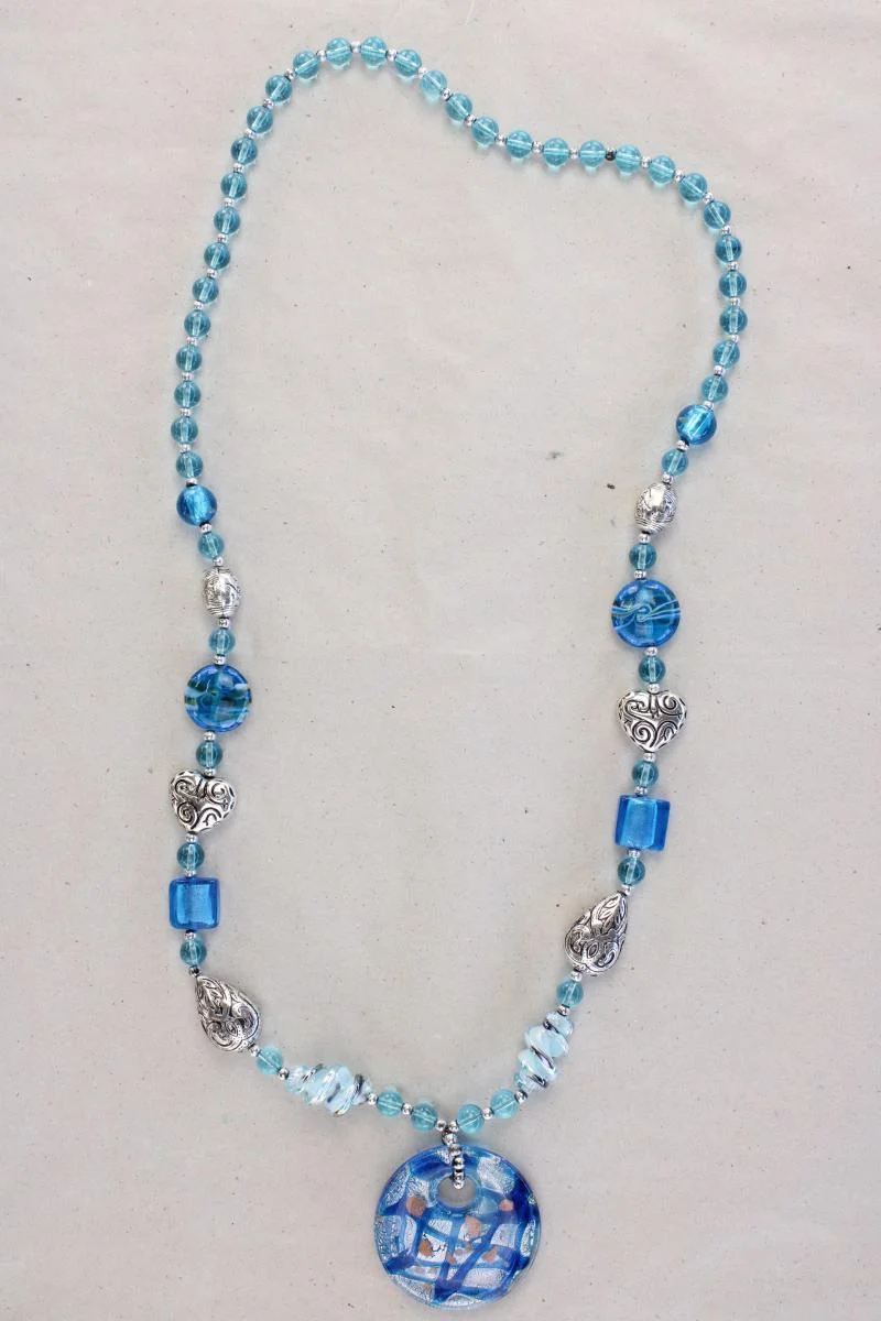 Halskette blau