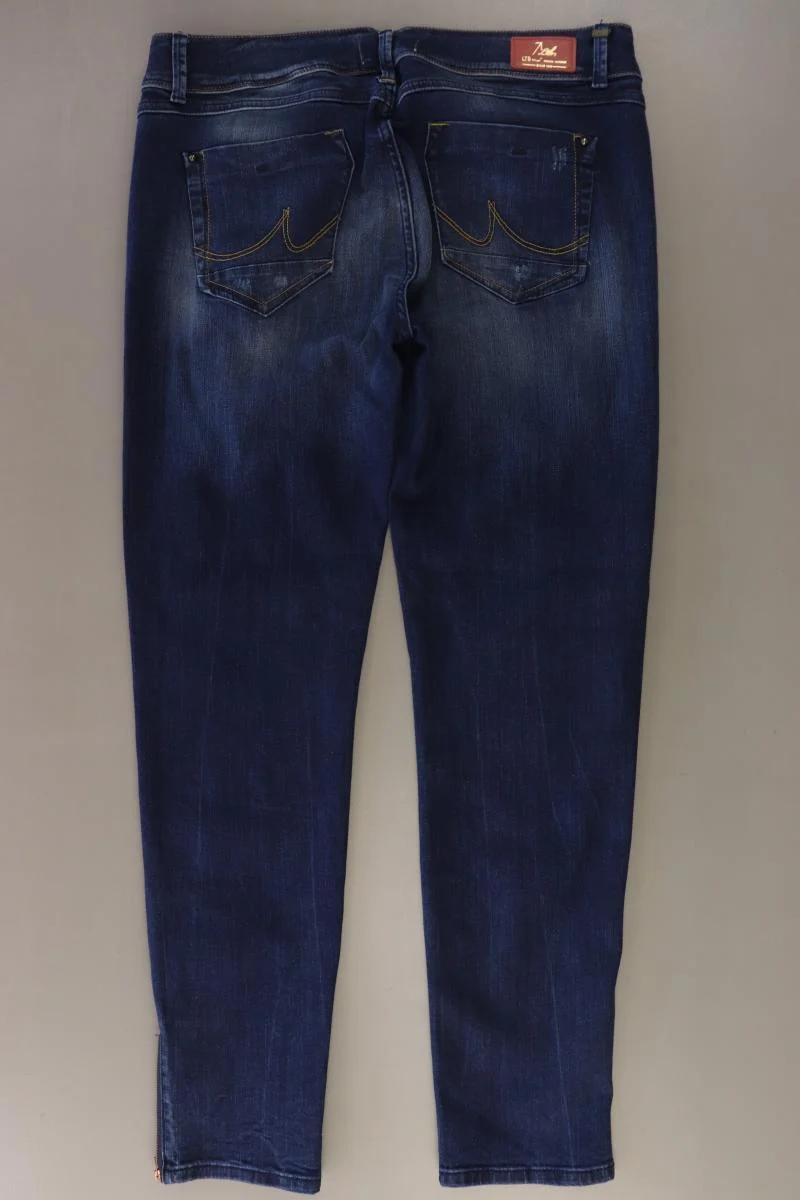 Second Hand Outfit Größe XXL mit Esprit Ärmellose Bluse in Gr. XXL und Tuch