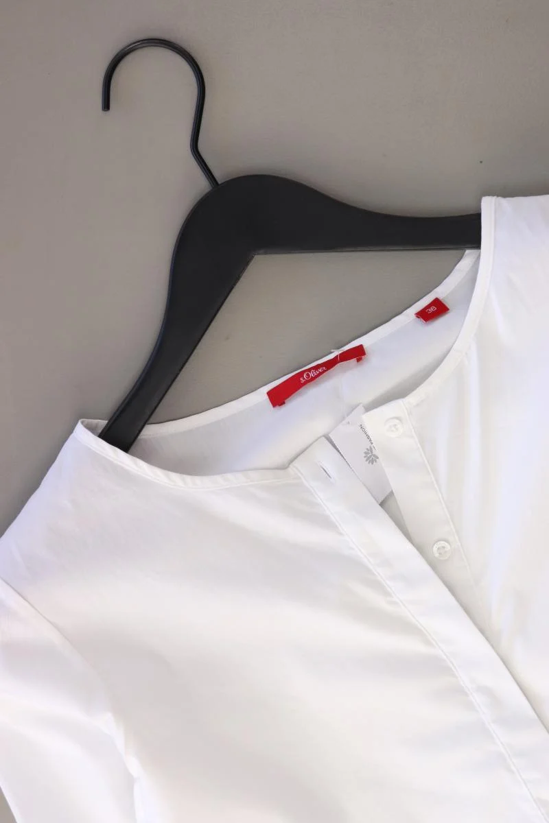 Second Hand Outfit Größe S mit s.Oliver Regular Bluse in Gr. 36 und Armband