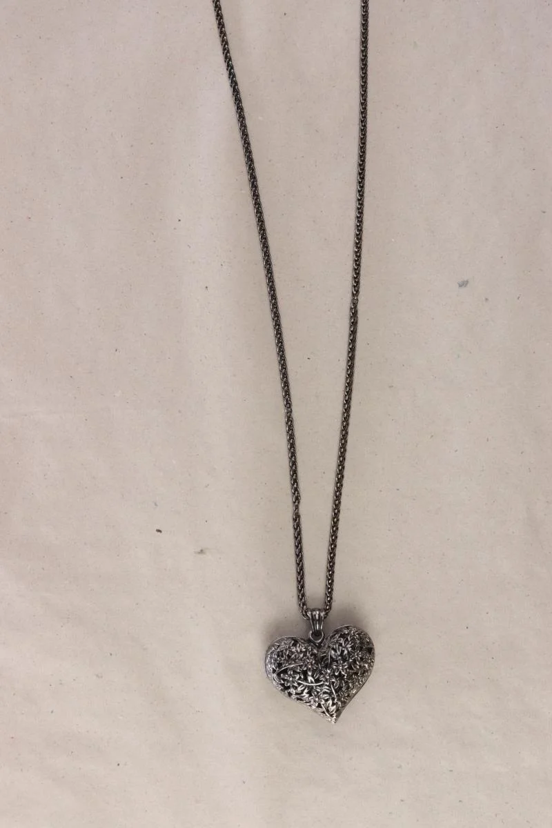 Halskette mit Herzanhänger silber