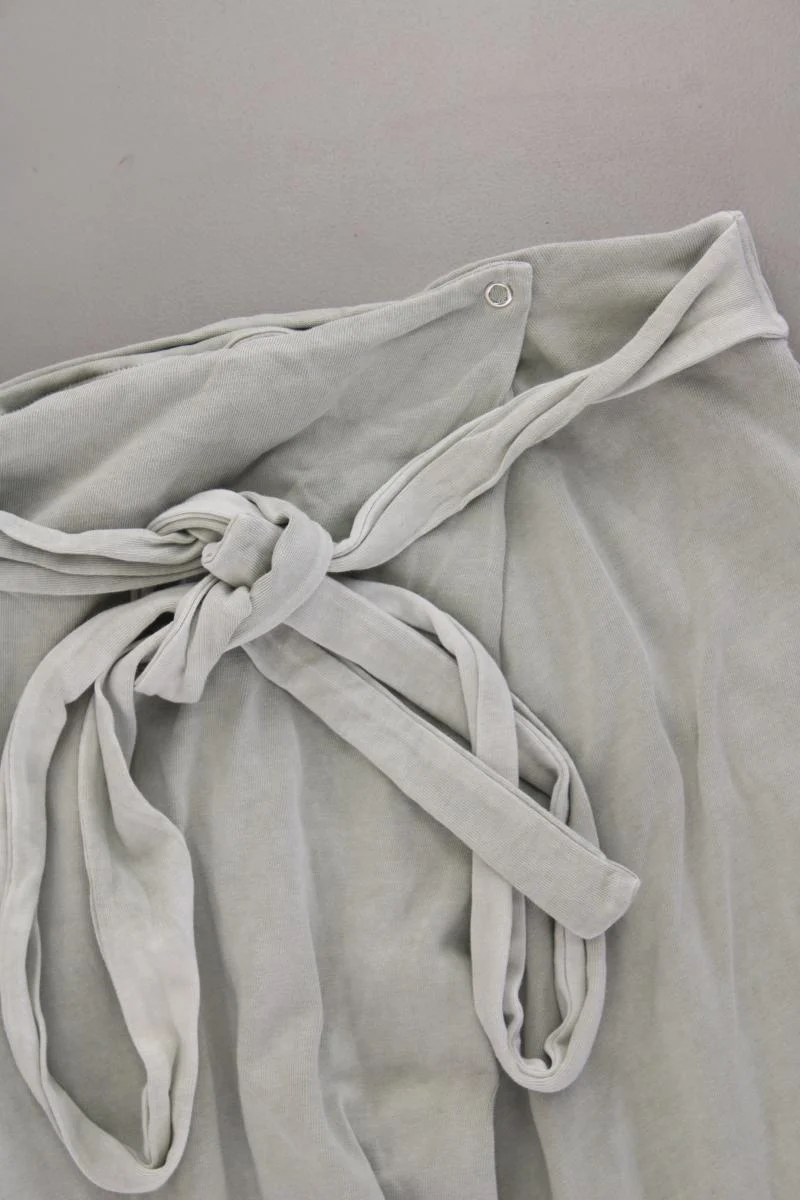 Zara Stretchhose Gr. M grün aus Baumwolle