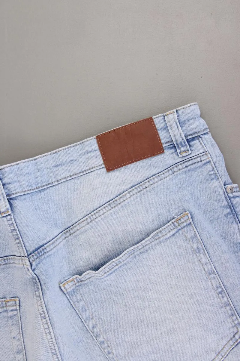 H&M Jeansshort Gr. 48 blau