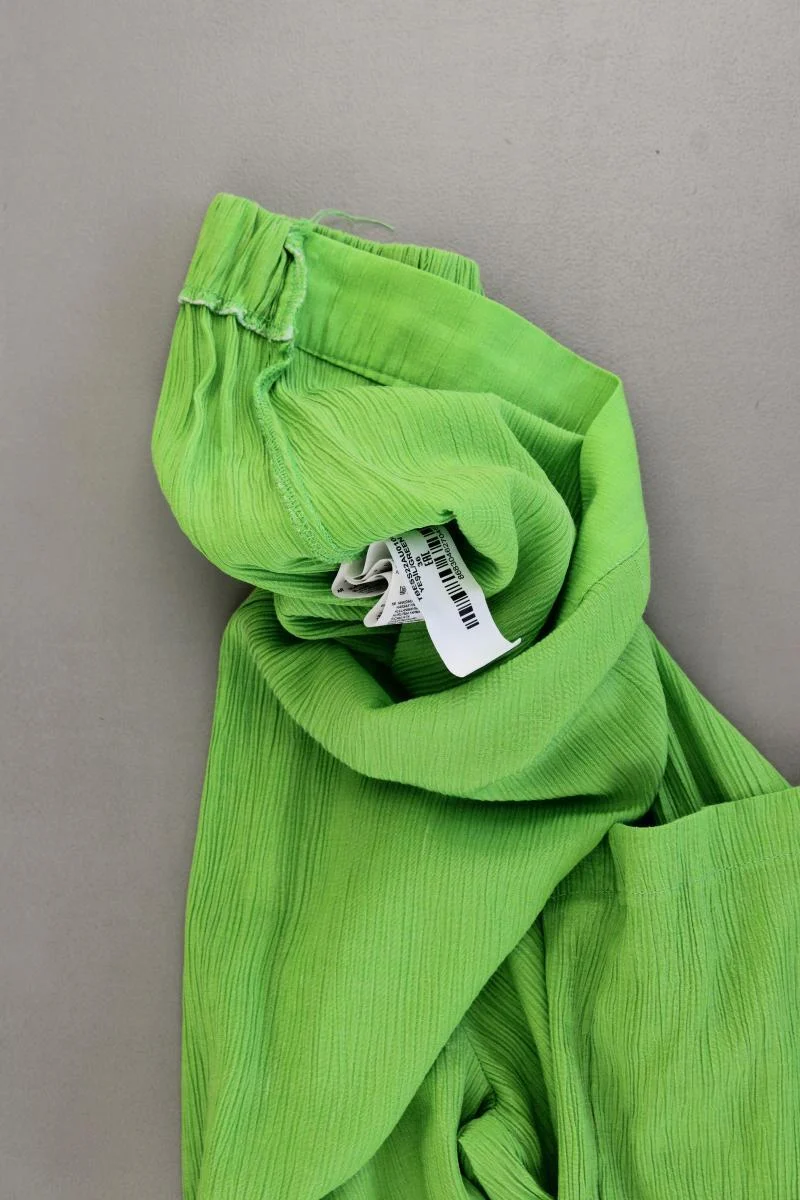 Trendyol Stoffhose Gr. 36 grün aus Viskose