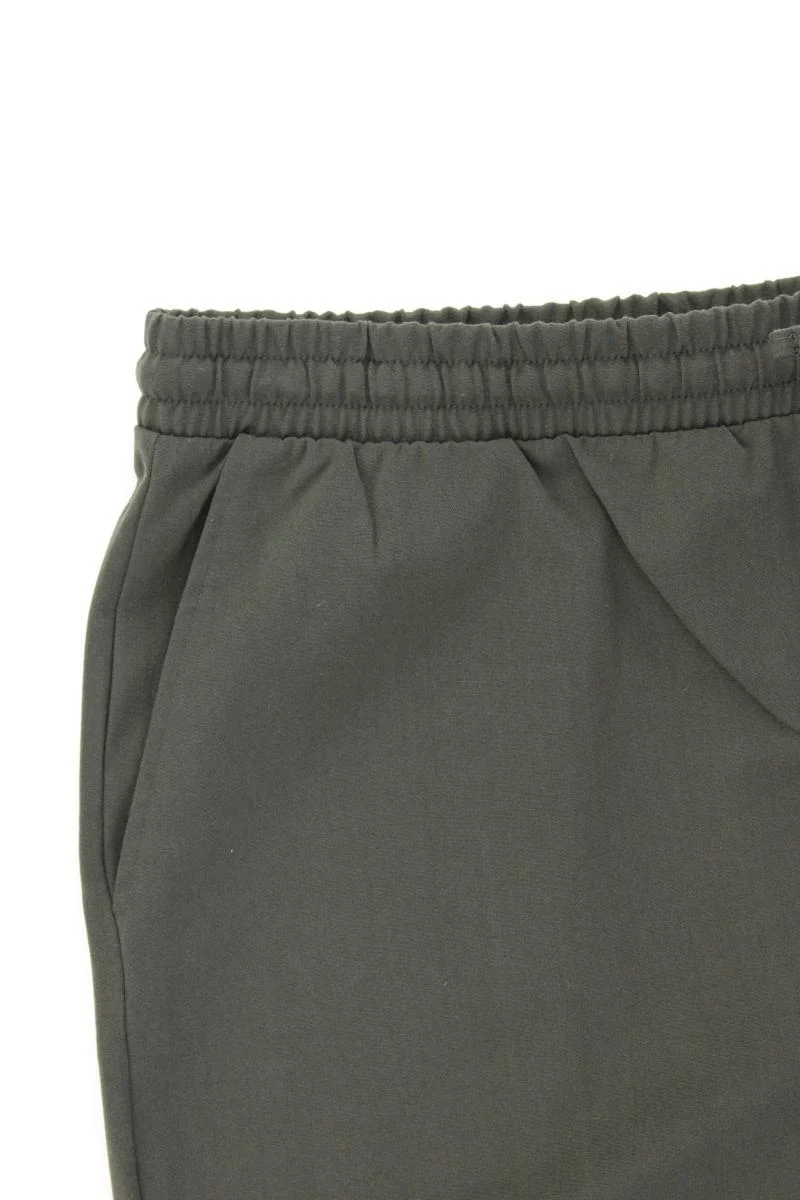 Encuentro Hose Gr. 46 neuwertig olivgrün