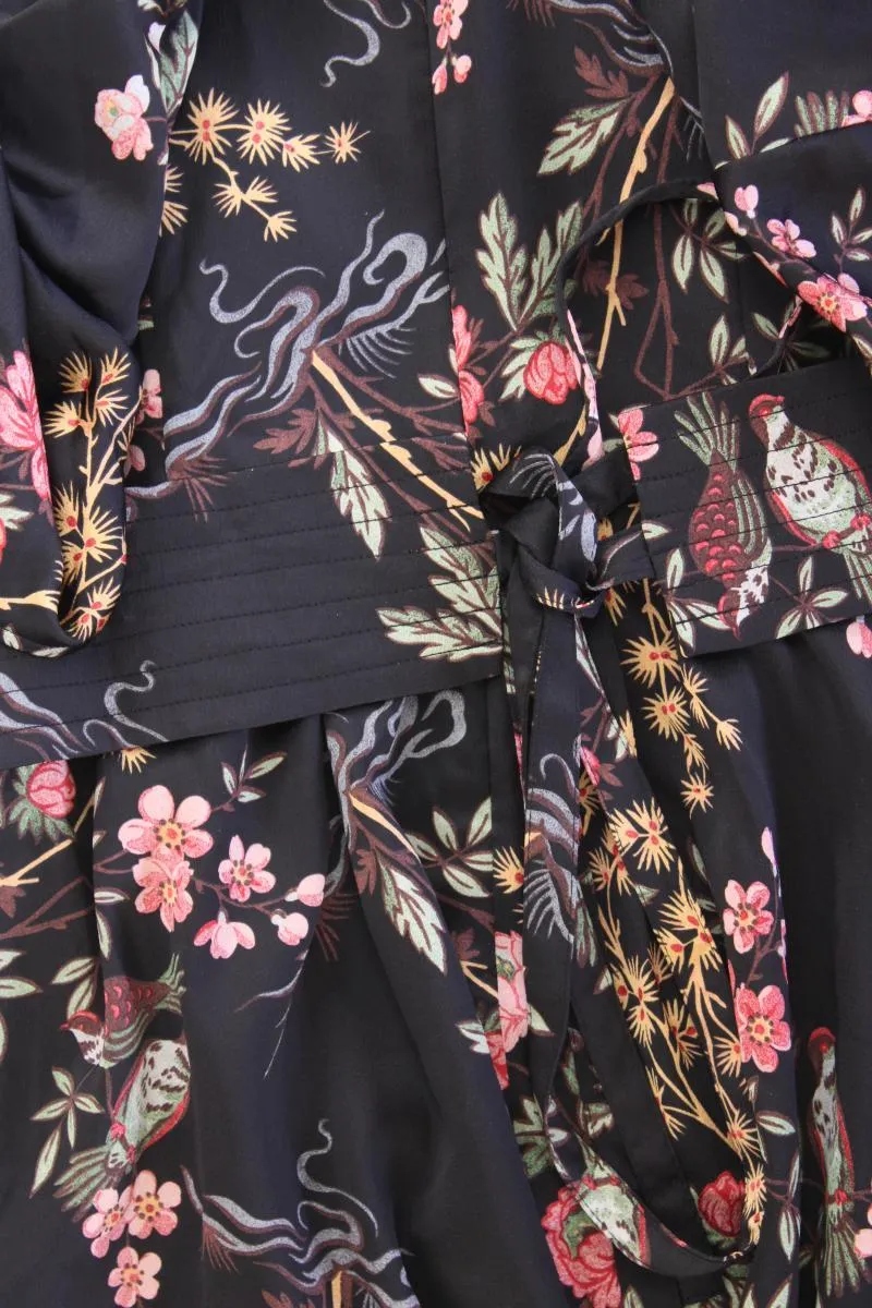 Mango Midikleid Gr. M mit Blumenmuster neuwertig 3/4 Ärmel schwarz aus Polyester
