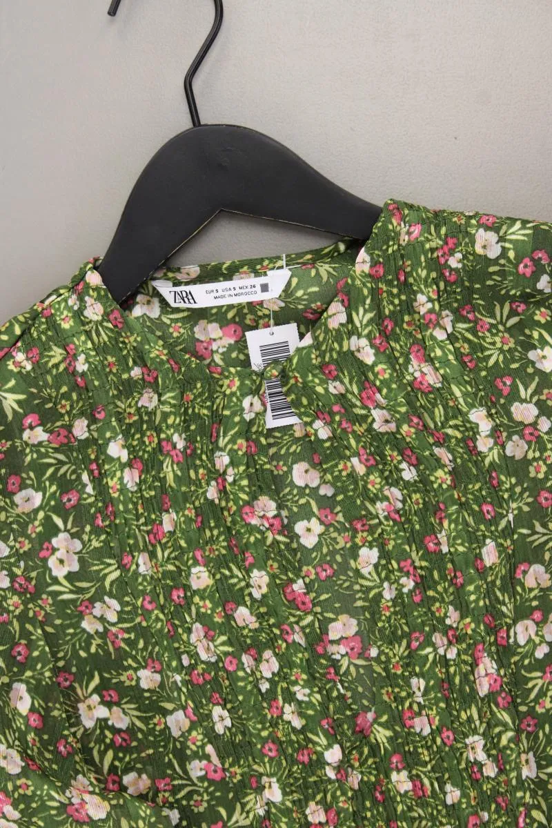 Zara Langarmkleid Gr. S mit Blumenmuster neuwertig grün aus Polyester