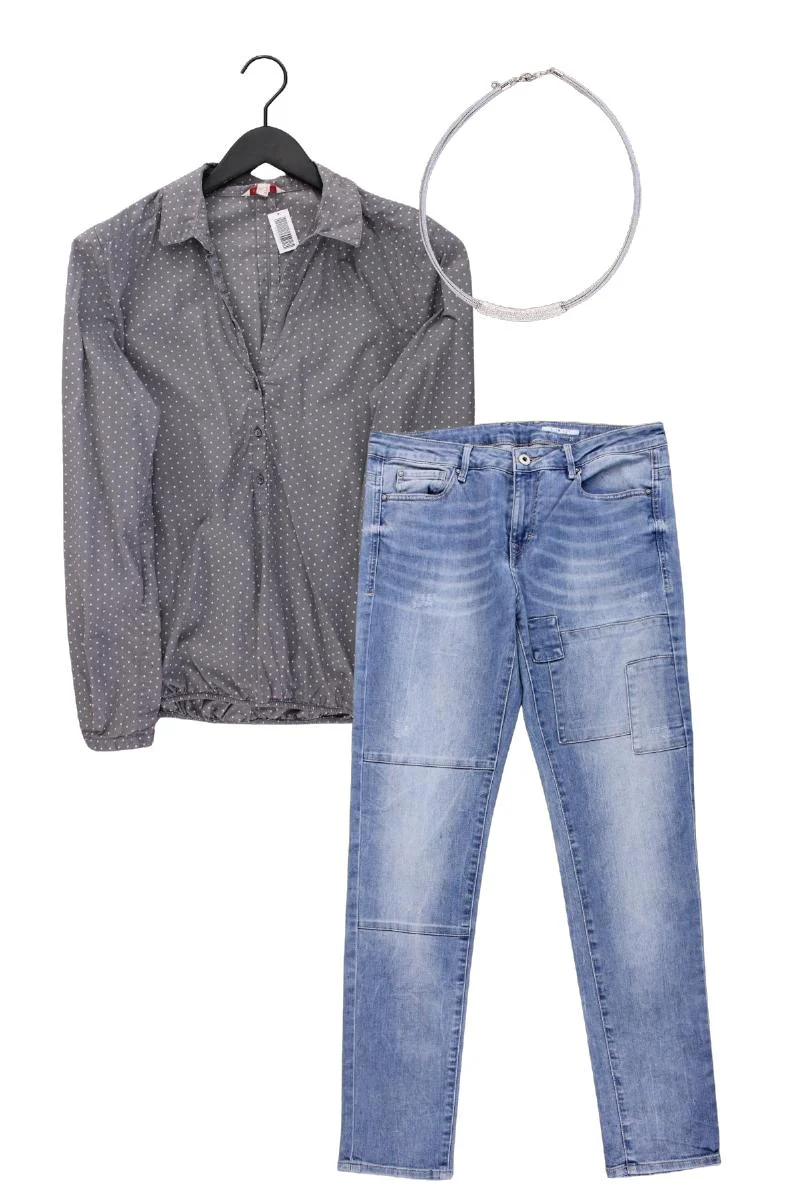 Second Hand Outfit Größe M mit Esprit Langarmbluse in Gr. 38 und Halskette