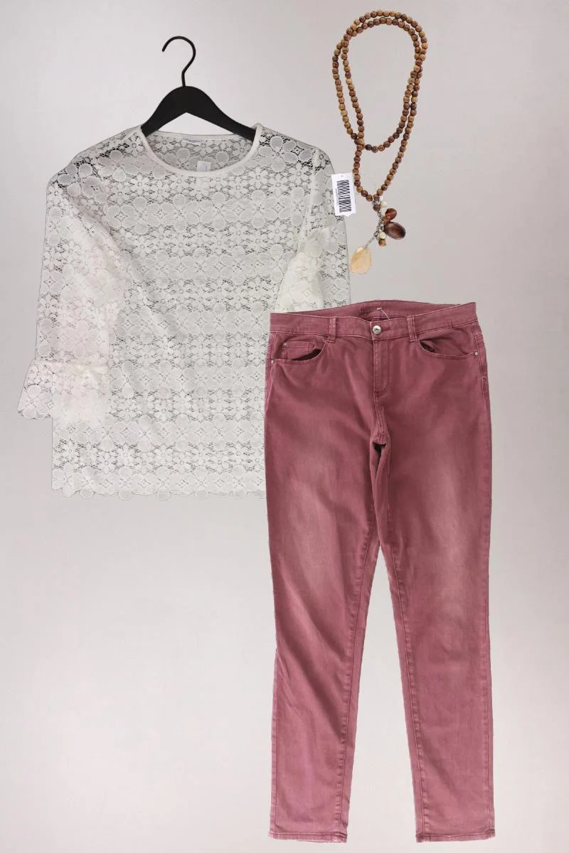 Second Hand Outfit Größe M mit Jacqueline de Yong Shirt mit Spitze in Gr. M