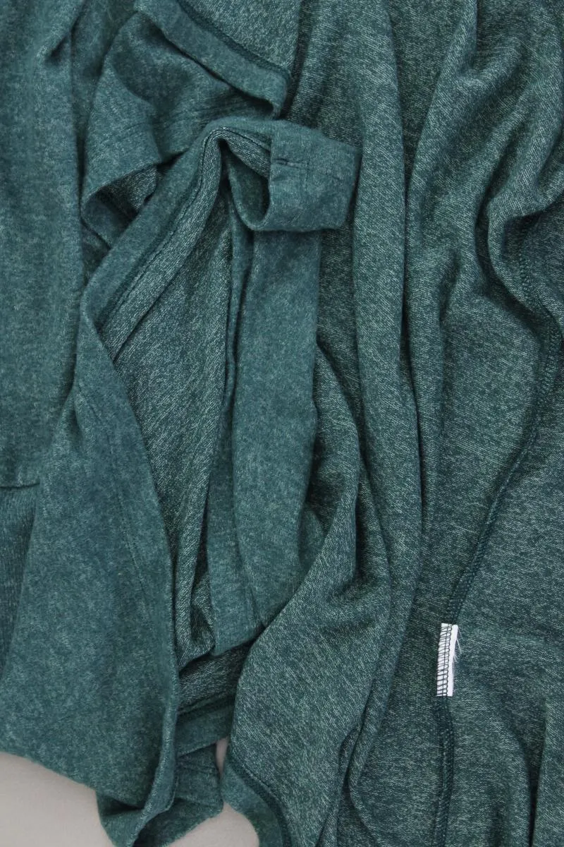 Strickjacke Gr. 48 Langarm grün
