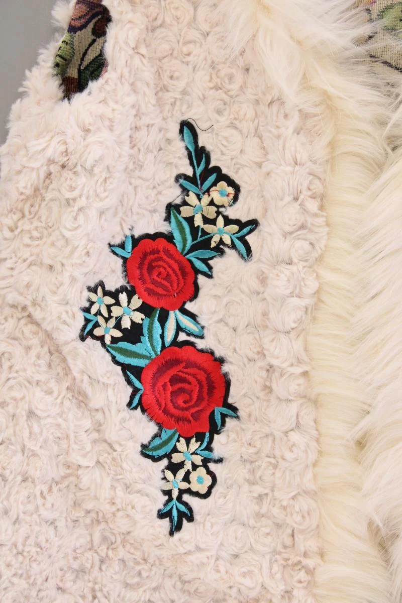 Cherry Paris Kunstfellweste Gr. 38 neuwertig creme aus Polyester