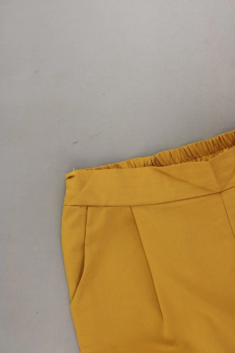 Stoffhose Gr. S gelb aus Viskose
