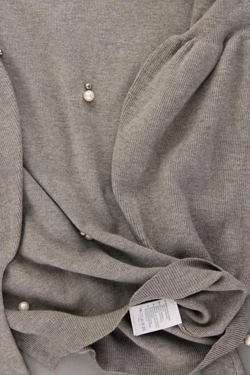 Pullover mit Perlen Gr. S neuwertig grau aus Rayon
