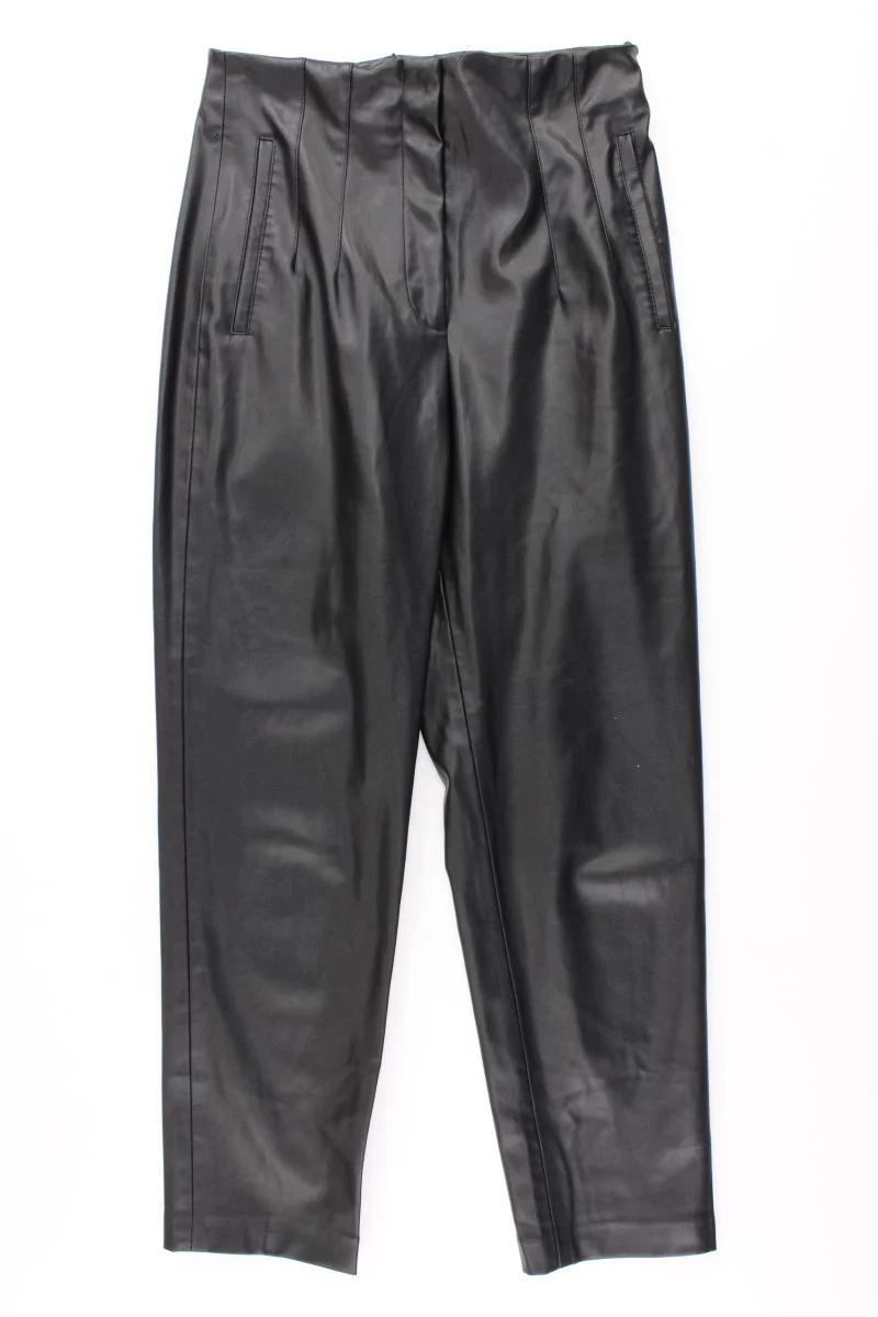 Zara Kunstlederhose Gr. M schwarz aus Polyurethan