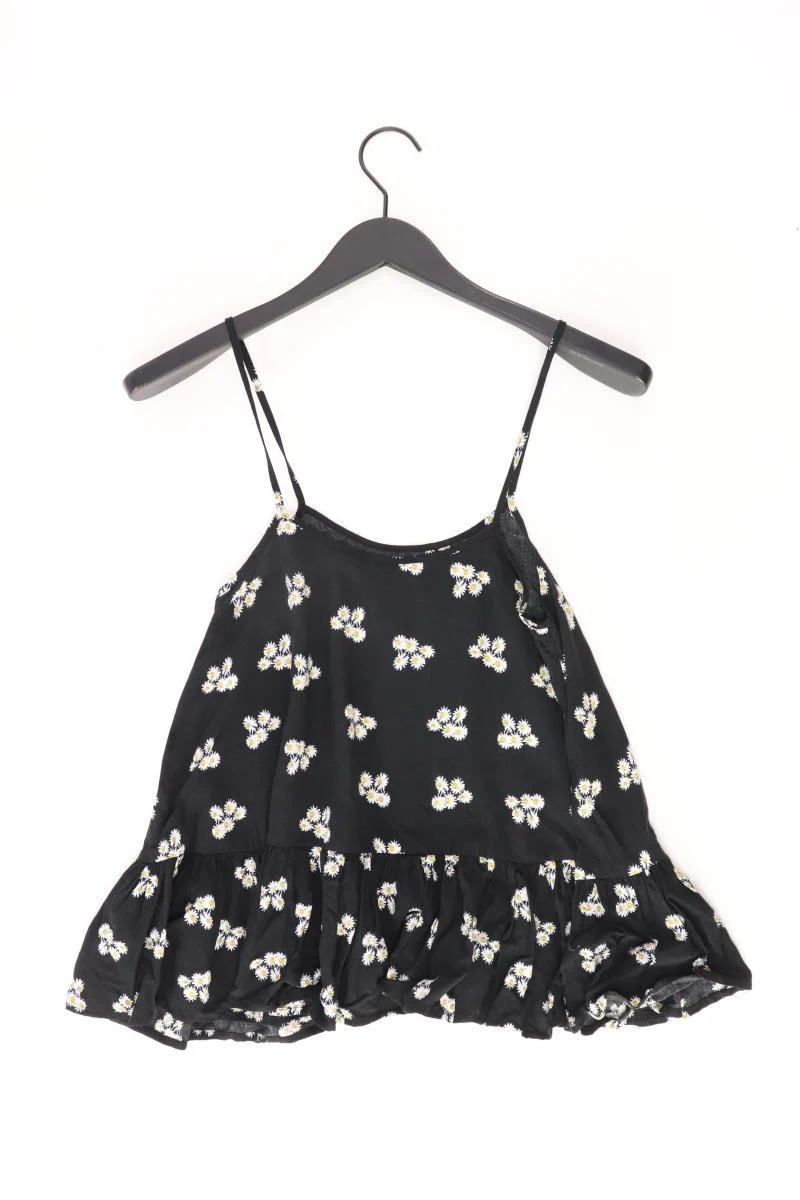 Second Hand Outfit Größe S mit Mango Spaghetti-Top in Gr. S, Hotpants in Gr. 36