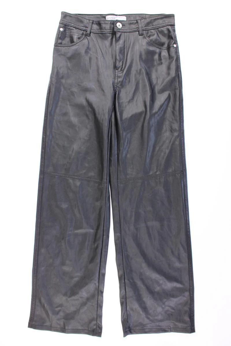 Bershka Kunstlederhose Gr. M schwarz aus Polyurethan