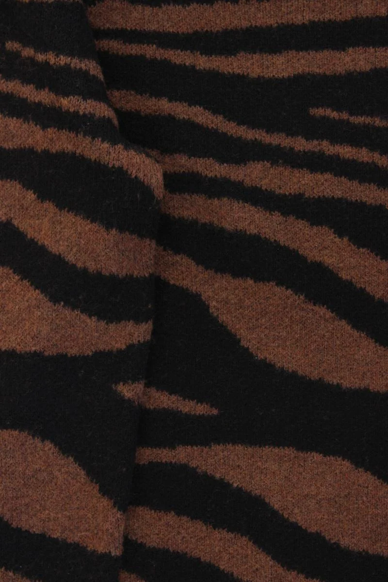Cartoon Grobstrickpullover Gr. 38 braun