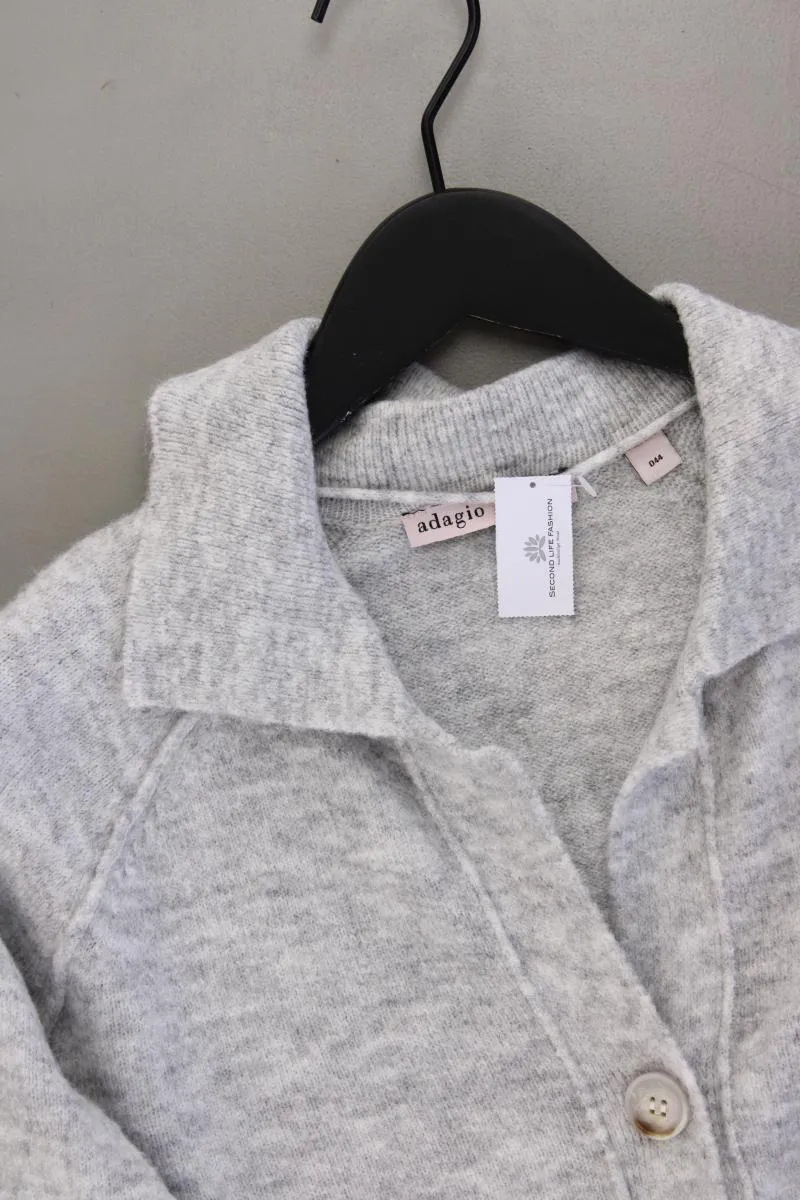 Second Hand Outfit Größe XL mit Adagio Strickjacke in Gr. 44 und Halskette