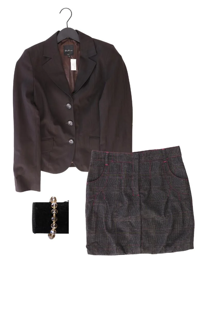 Second Hand Outfit Größe S mit one touch Classic Blazer in Gr. 36 und Armband