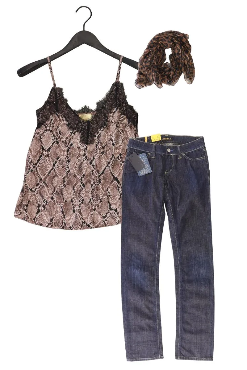Second Hand Outfit Größe XS mit H&M Camisole in Gr. 32 und Tuch