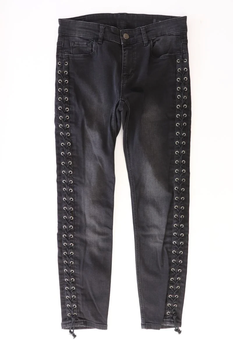 Second Hand Outfit Größe M mit Street One Spitzenbluse in Gr. 38 und Schal