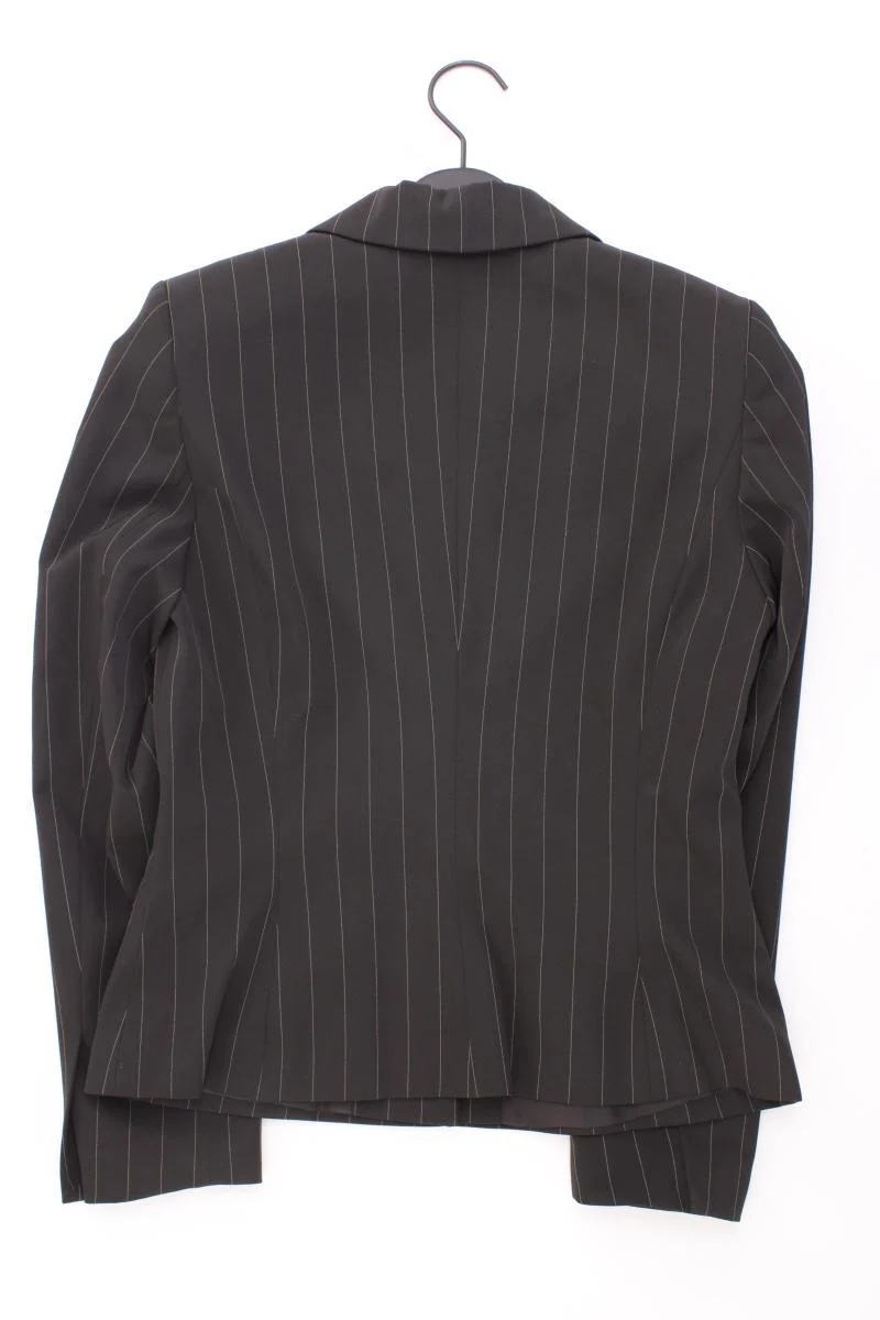Second Hand Outfit Größe S mit Apart Classic Blazer in Gr. 36 und Halskette