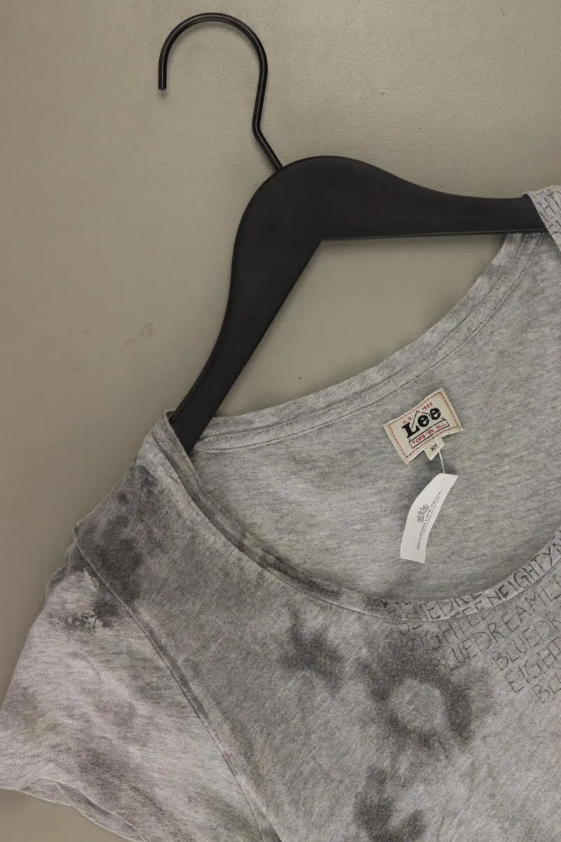 Second Hand Outfit Größe XS mit Lee Printshirt in Gr. XS und Halskette