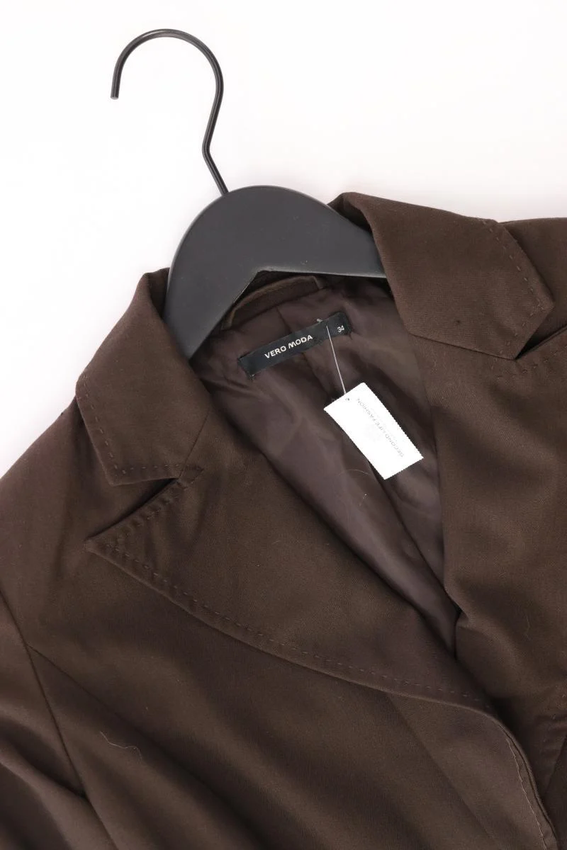Second Hand Outfit Größe XS mit Slim Blazer in Gr. 34 und Schmuck