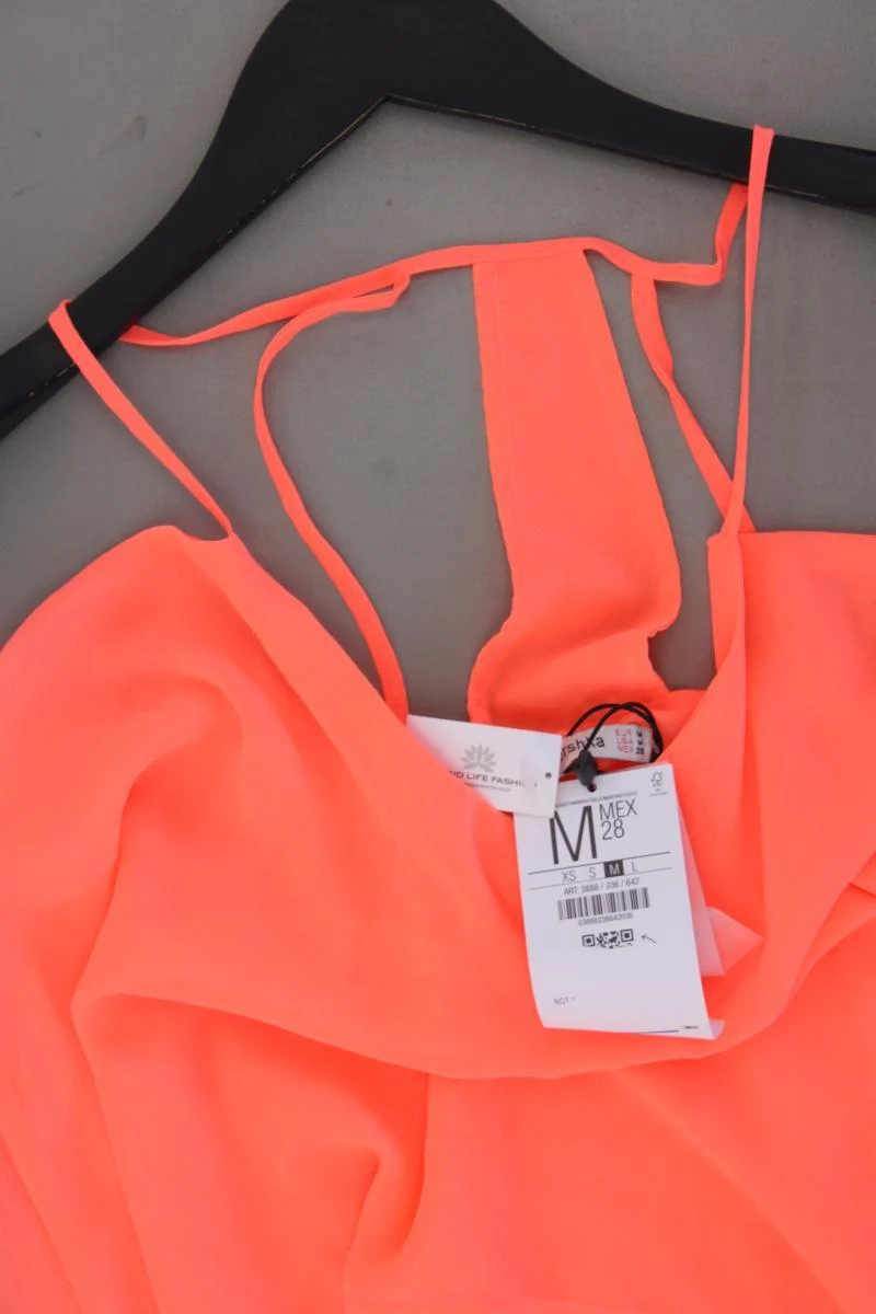Second Hand Outfit Größe M mit Bershka Spaghetti-Top in Gr. M und Halskette