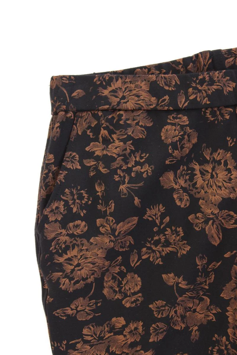 Piero Moretti Stretchhose Gr. IT 50 (XL) mit Blumenmuster neuwertig schwarz
