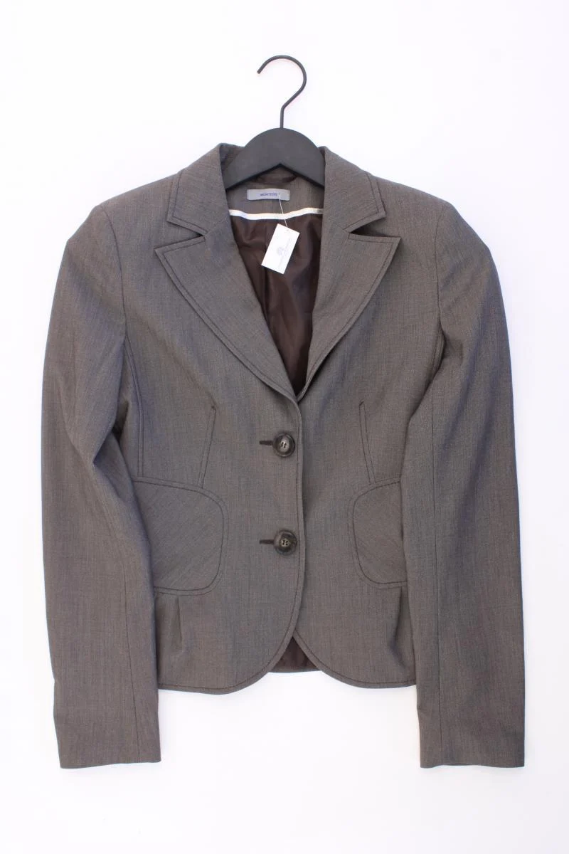 Second Hand Outfit Größe XS mit Montego Slim Blazer in Gr. 34 und Halskette